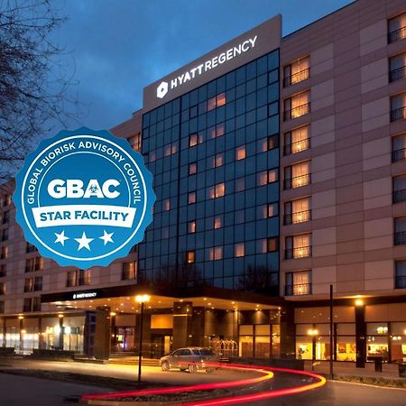 Hyatt Regency Bishkek Hotel Bagian luar foto
