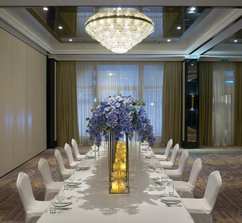 Hyatt Regency Bishkek Hotel Bagian luar foto