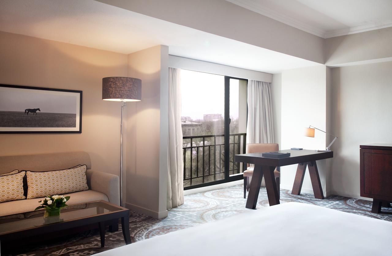 Hyatt Regency Bishkek Hotel Bagian luar foto