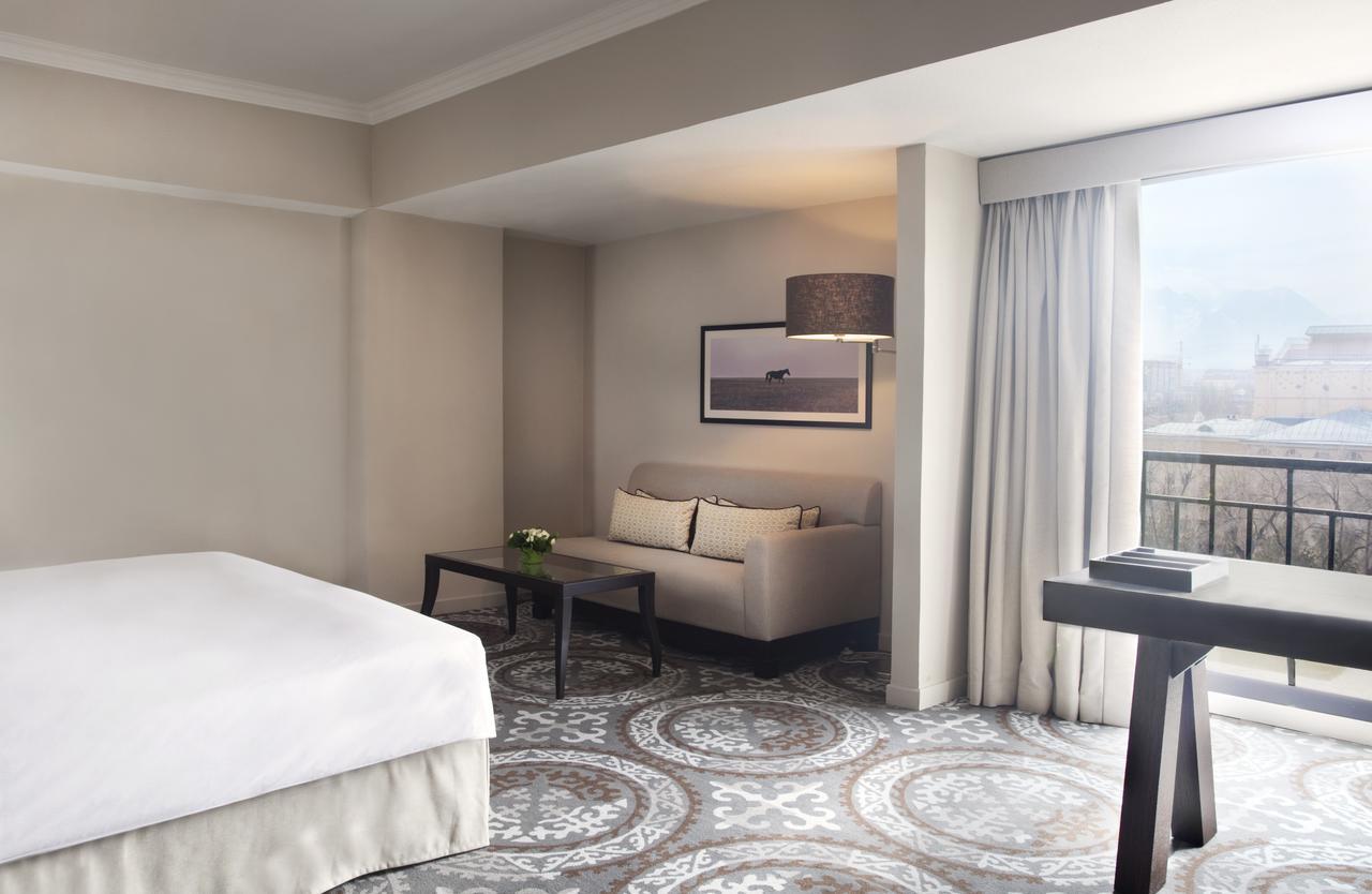 Hyatt Regency Bishkek Hotel Ruang foto